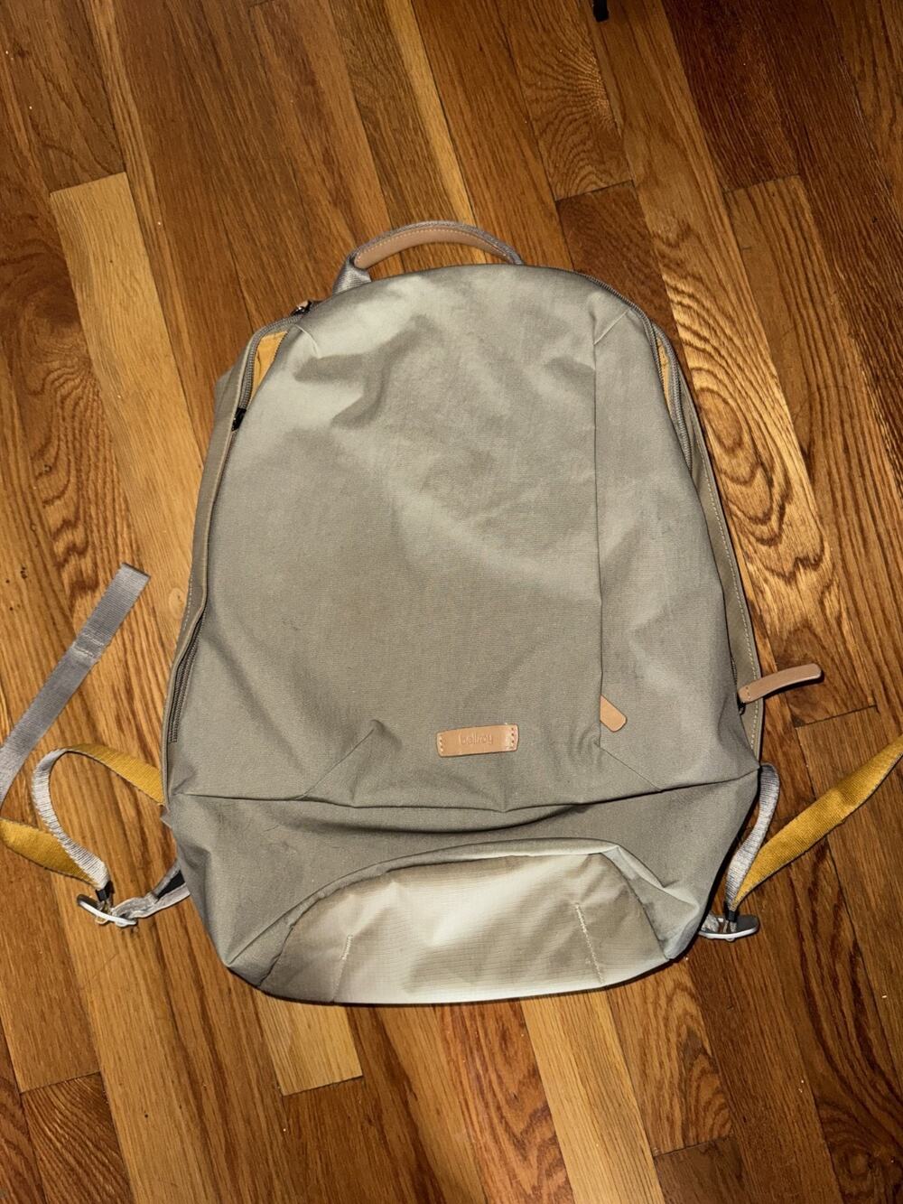 Bellroy Classic Backpack (Beige / Tan)